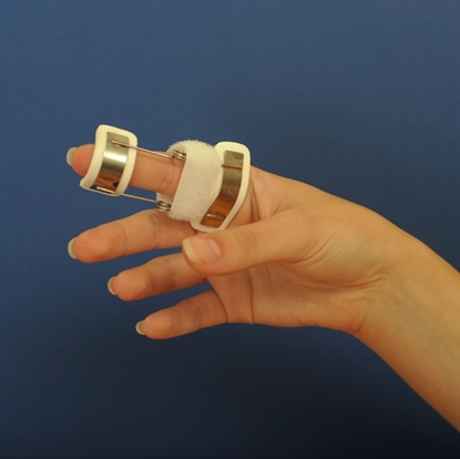 Attēls Finger extension splint with spring (C03 )