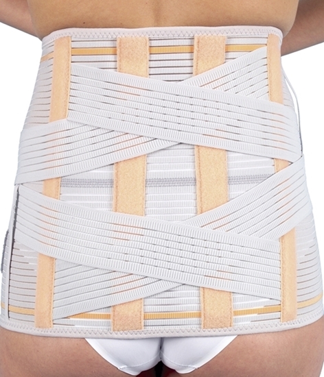 Semi-rigid lumbosacral high back support (112, 212) attēls